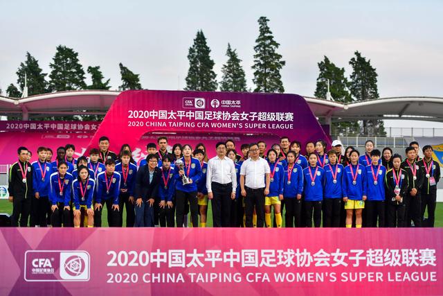 文班亚马不止参禅 还戴上了中国“福禄”葫芦