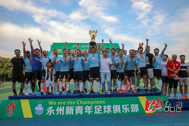 欧冠夺冠赔率：巴萨1赔4.5领跑 皇马利物浦紧追