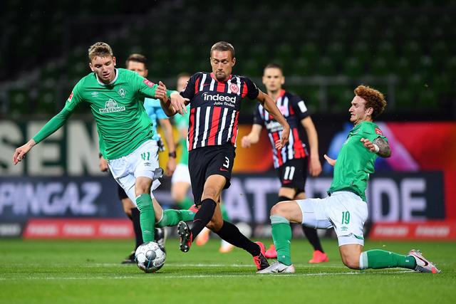 约基奇30+14+11掘金克尼克斯 独行侠大胜爵士